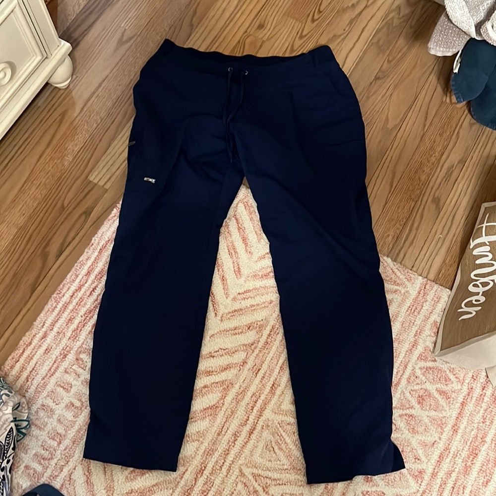 Greys Anatomy stretch top scrub pant